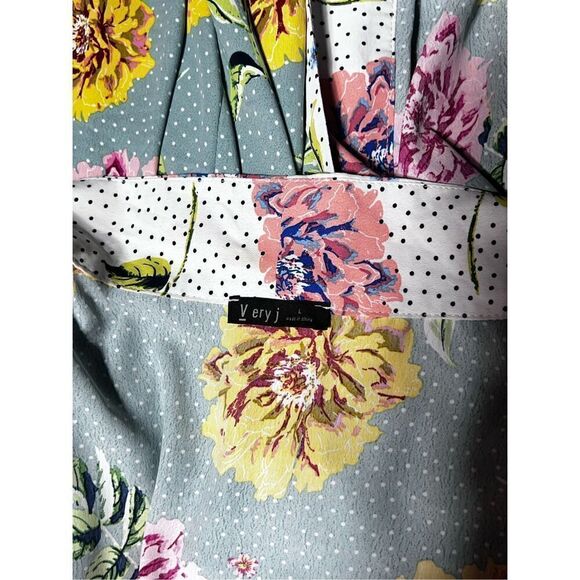 Very J. Floral Shrug Smock Blouse Jacket Size Large - Picture 5 of 5